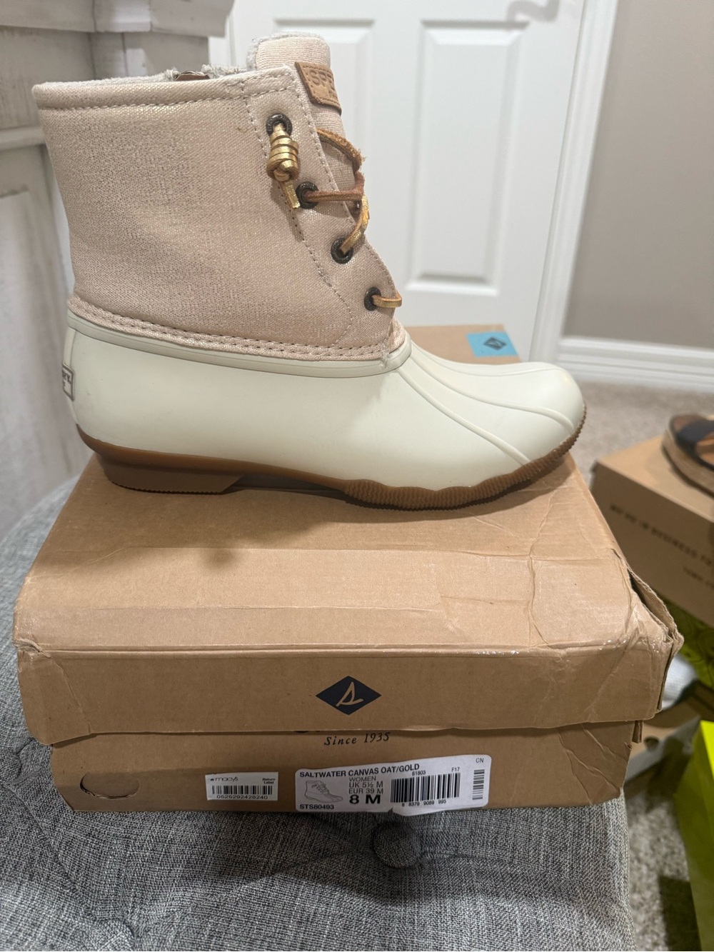 Sperry Saltwater Canvas Duck Boot in Oat/Gold